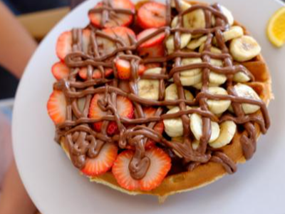 Nutella Chocolate With Fruits Waffle
