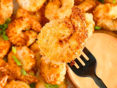 Fried Shrimp With Dynamite Sauce