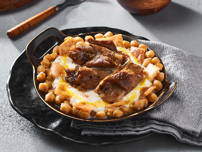 Fatteh With Shank Yogurt