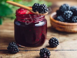 Plain Zalabia With Blueberry Sauce