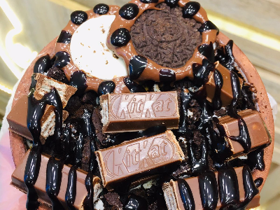 Umm Ali With Oreo And Kitkat