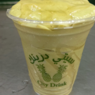 عصير أفوكادو مع مانجو