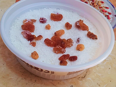 Rice Pudding With Raisins And Coconut