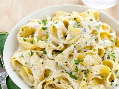 White Sauce Pasta