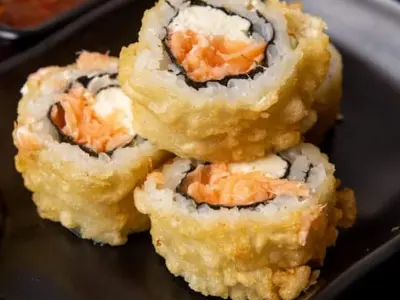 Crispy Salmon Fried Roll 4 Pieces