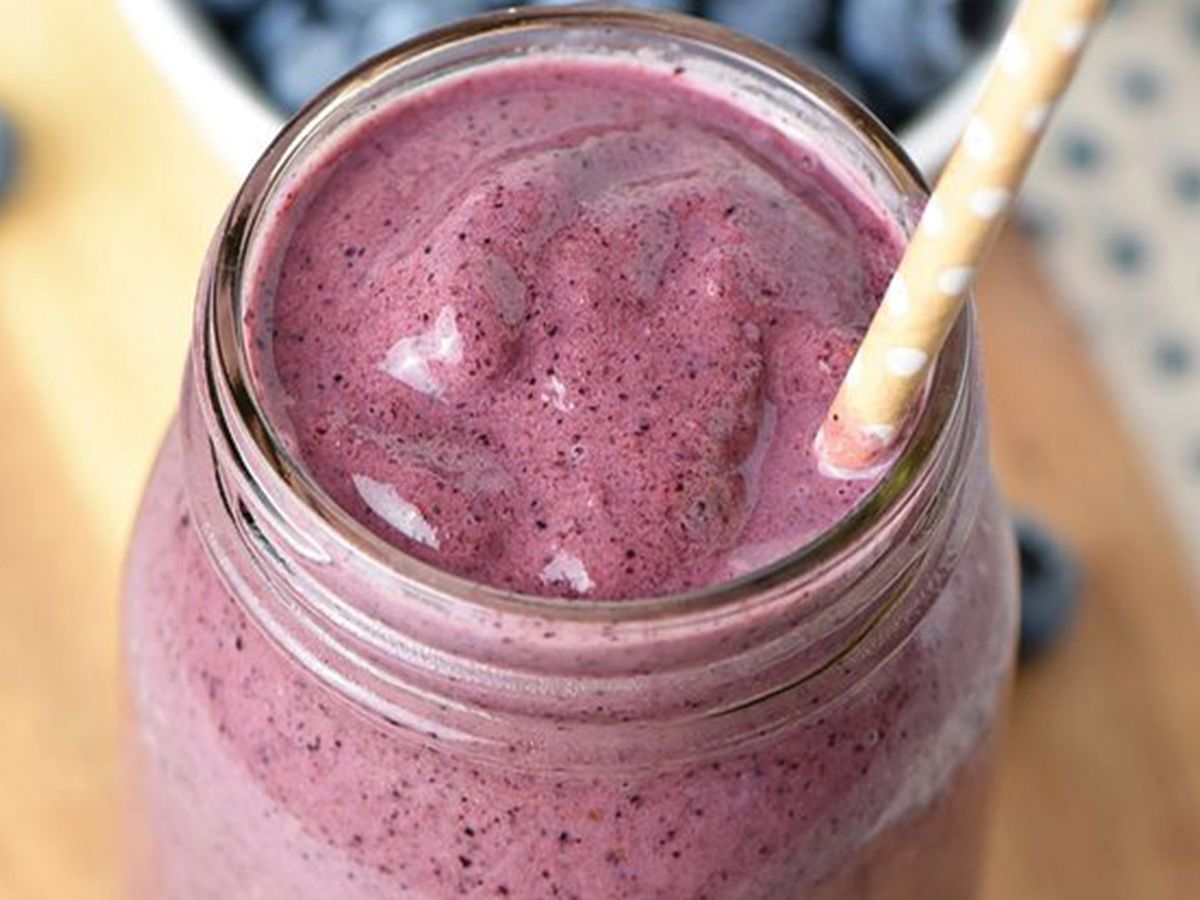 blueberry smoothie