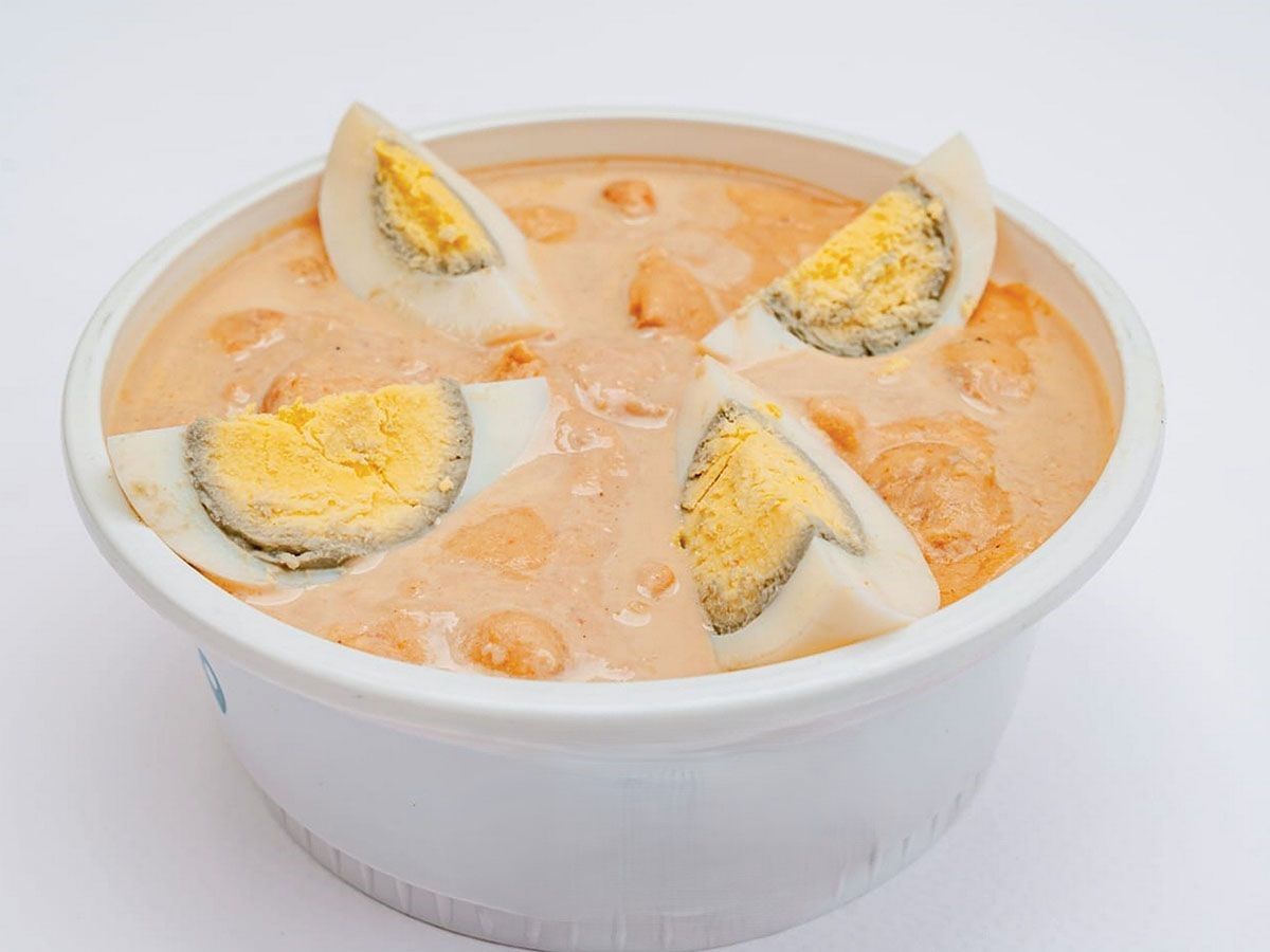 Foul With Eggs And Cheese