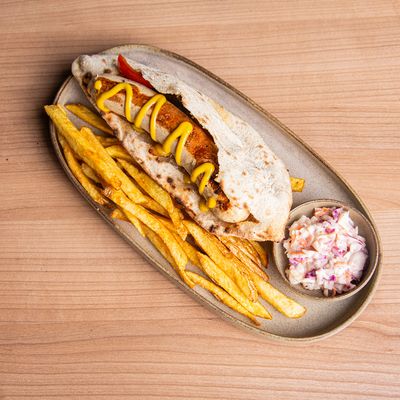 BRATWRUST"VEAL SAUSAGE" SANDWICH
