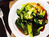 Broccoli With Garlic Sauce