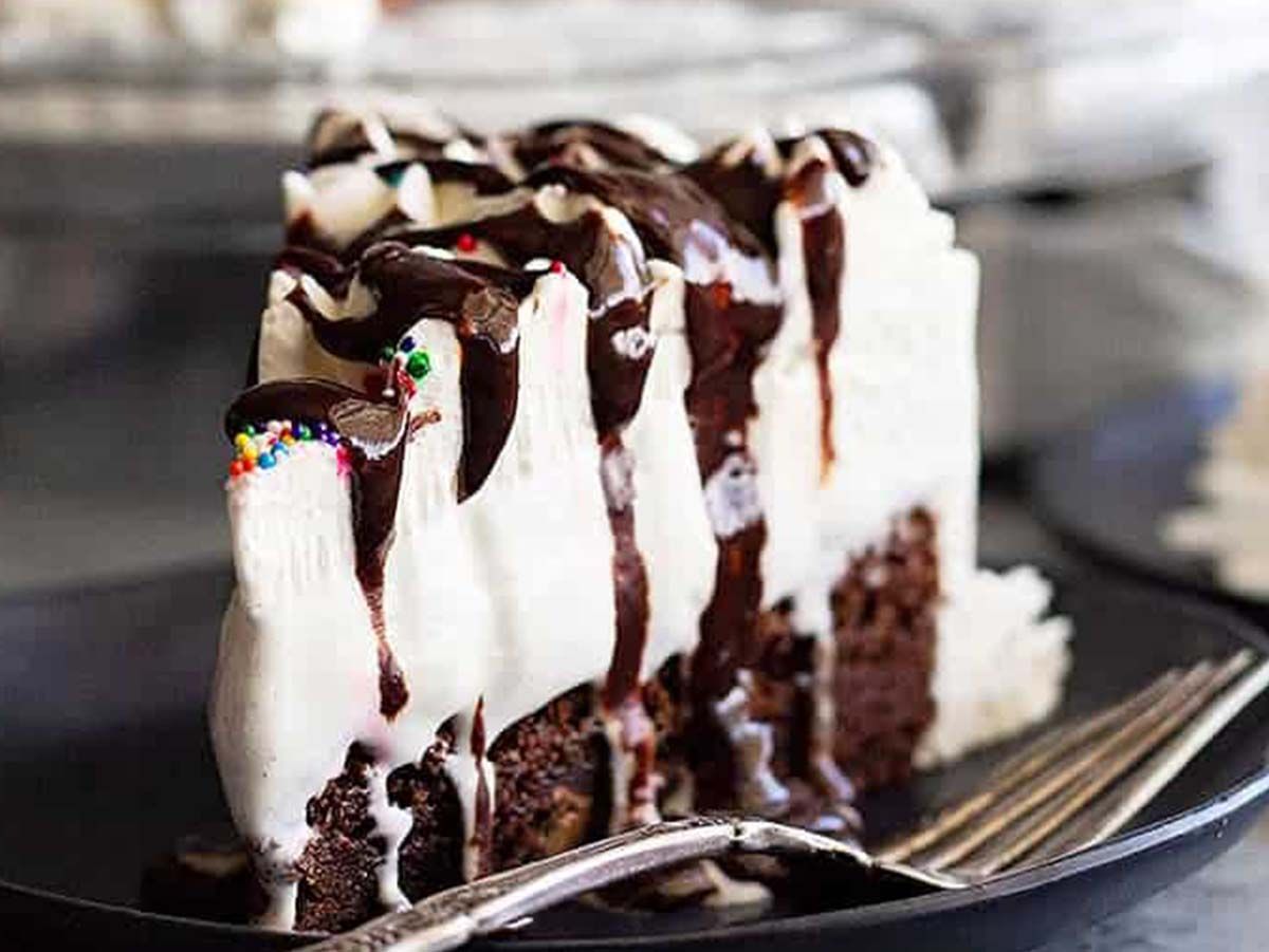 brownies with ice cream