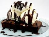 Brownies With Ice Cream