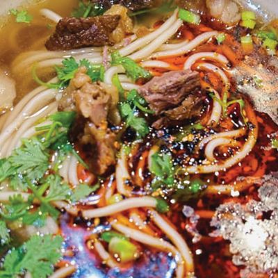 Braised beef noodle soup