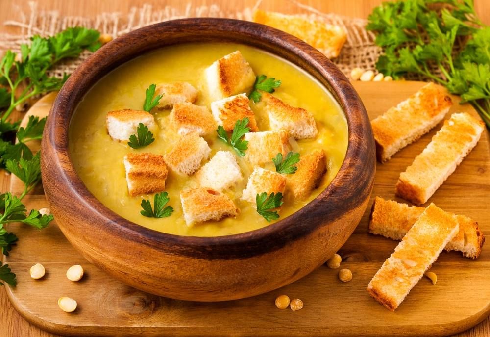 Lentil Soup With Toasted Bread
