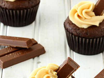 Mini Kitkat Chocolate Cake