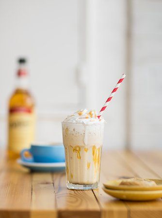 Large Vanilla Frappe