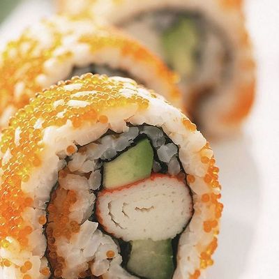 caviar Bermuda maki roll 6 pieces