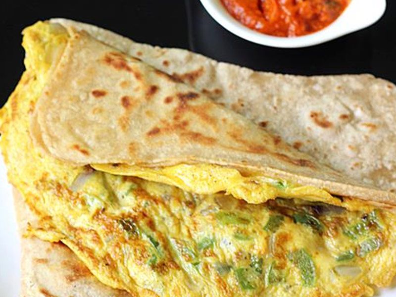 Chapati With Omelette