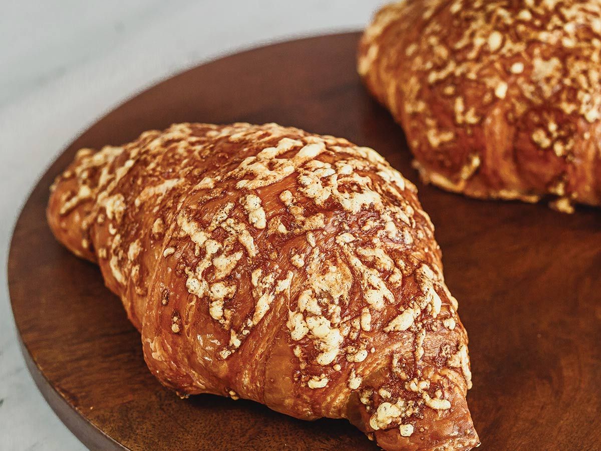 Cheddar Croissant