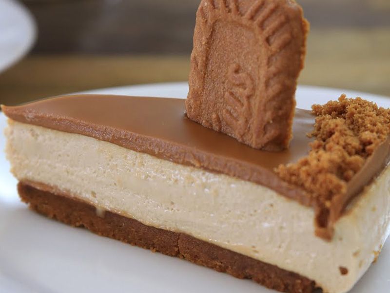 lotus cheesecake