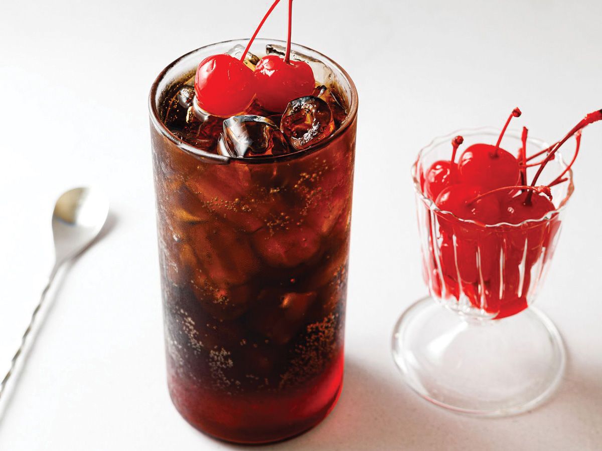 Cherry Cola cocktail