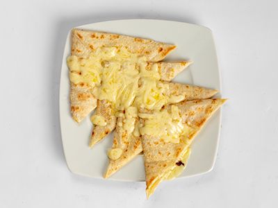 Makbosa Cheese Manoucheh