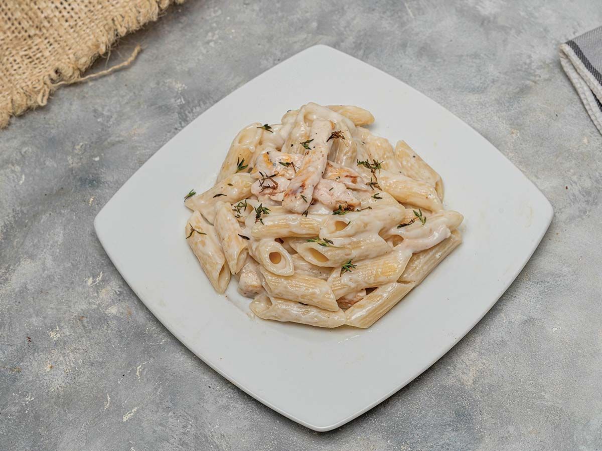 Chicken Alfredo Fettuccine