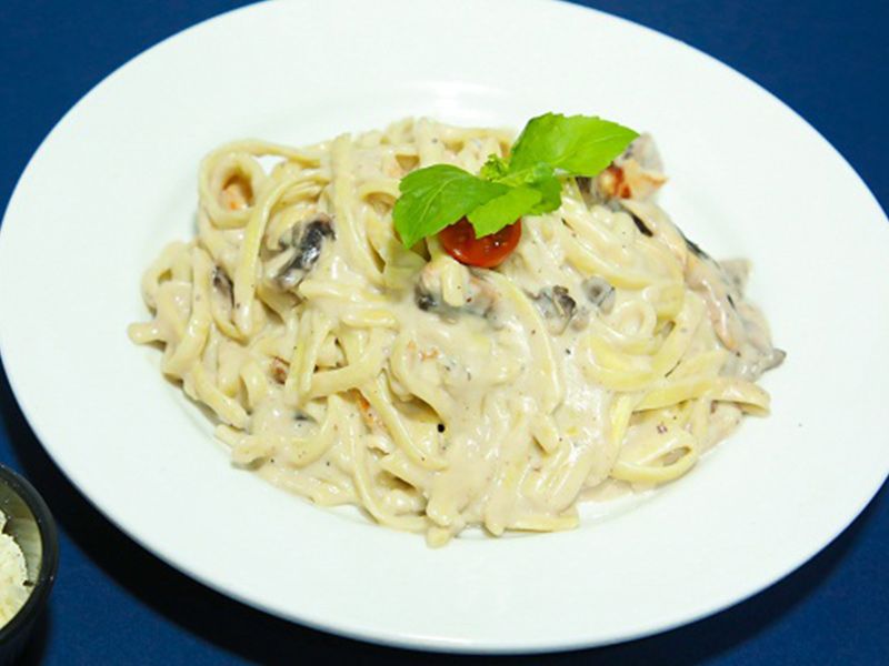 Chicken Alfredo Pasta
