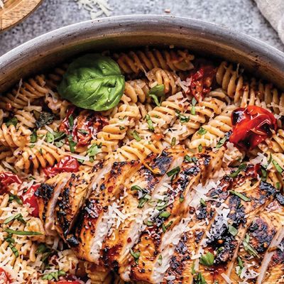 Chicken Red Sauce Pasta