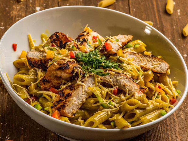 Chicken With Mix Cheese Pasta