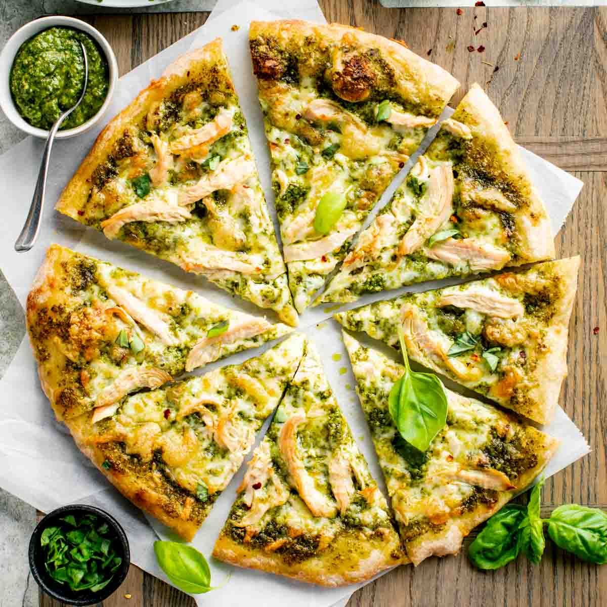 Pesto Sauce Chicken Pizza