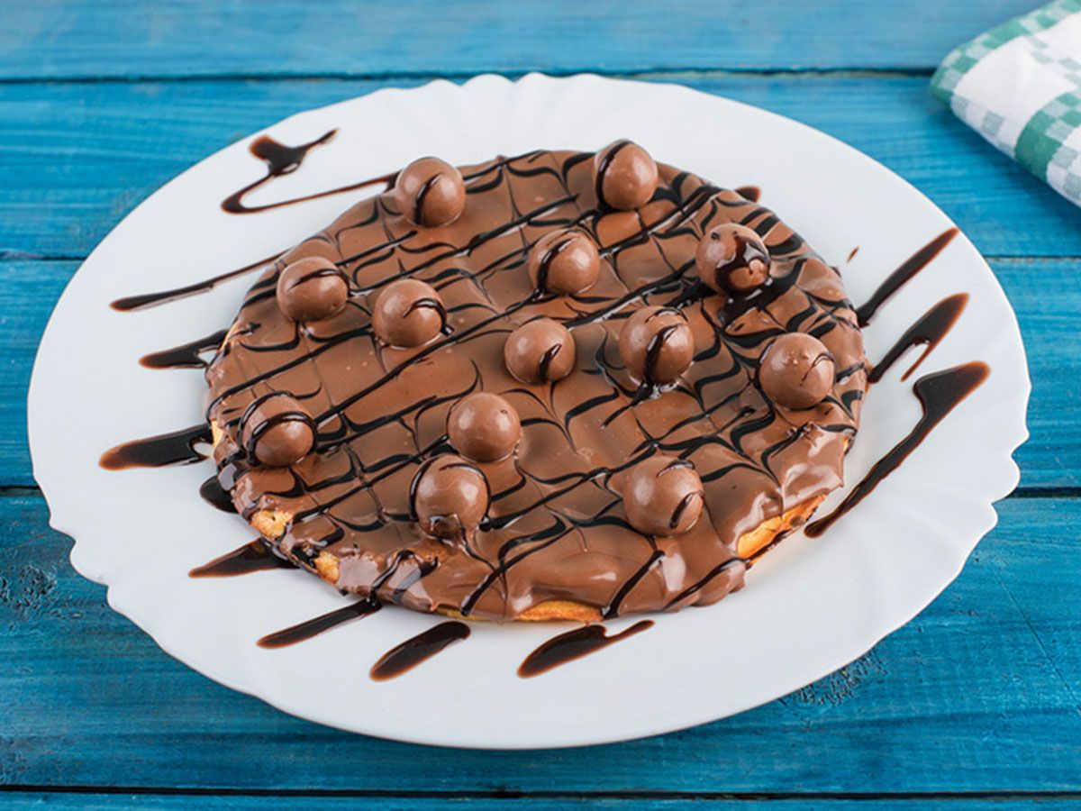 Maltesers and Kinder Bueno Waffle Mix