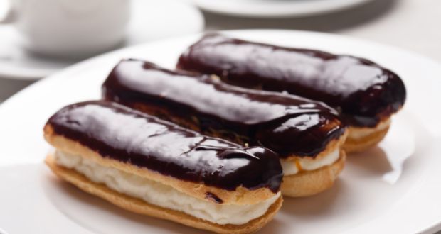 Chocolate Eclair