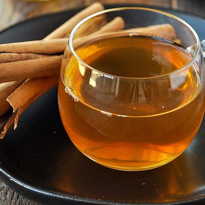 Cinnamon with honey
