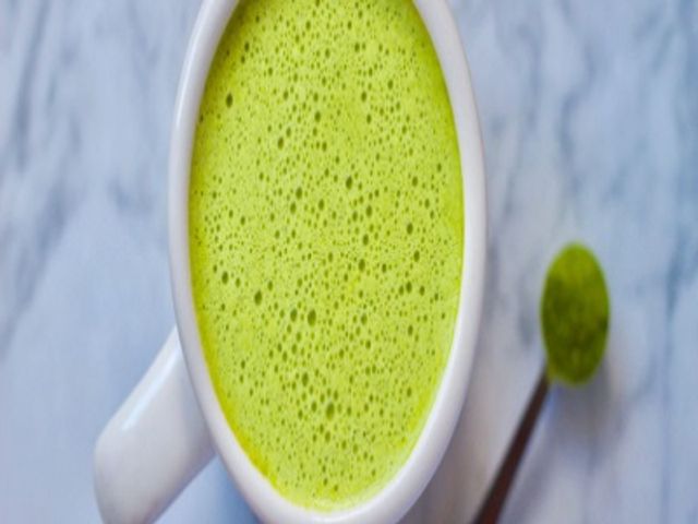 Coconut Matcha Smoothie