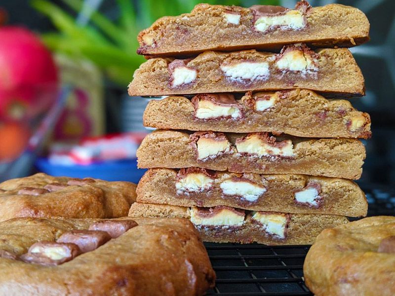 Kinder Chocolate Cookies