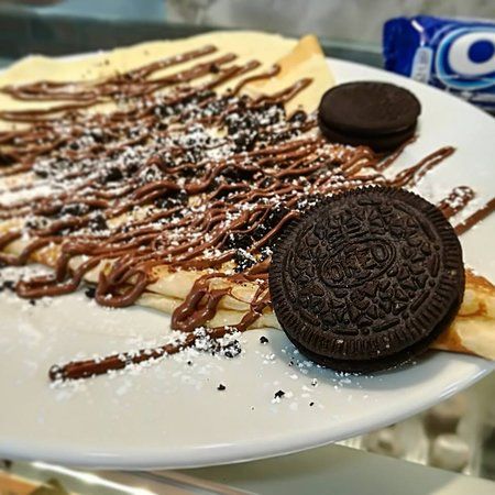 Nutella Chocolate With Oreo Crepe