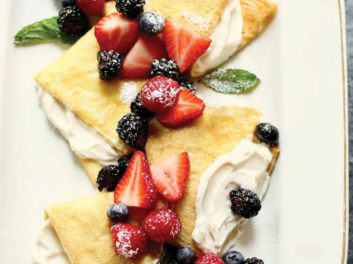 Fruit crepe
