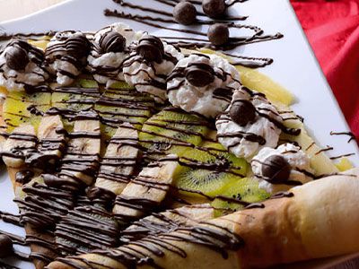Whip Fruits Crepe