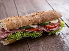 Sandwech Salamy With Souce Shedr