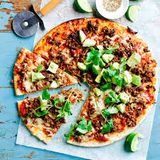 Minced meat pizza