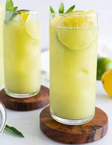 Lemon and mint juice