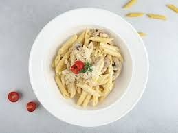 White Sauce Pasta With Chicken