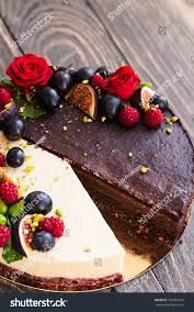 Half Fruit And Half Chocolate 20 cm Cake