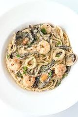 Seafood With White Sauce
