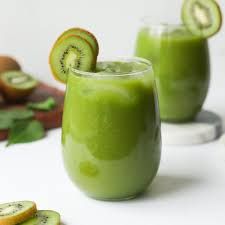 Fresh Kiwi Juice + Pieces