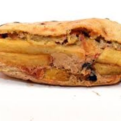 Dynamite With Eggs Sandwich