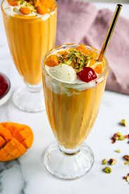 Mango Nut Cream Cocktail