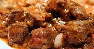 Onion With Mutton Meat Casserole