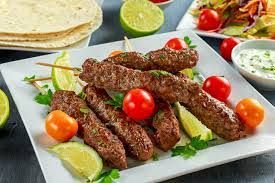 1/2 Kofta With 3 Bread And Salad