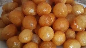 Zalabia With Honey And Sugar